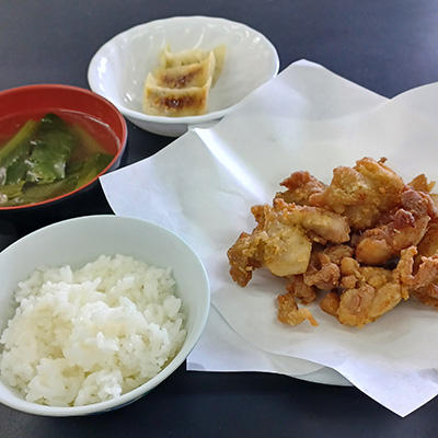 麹菌がつくる「デフェリフェリクリシン（Dfcy）」が調理時の不快臭を抑え、おいしさを引き出す!?
