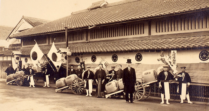 1915(大正4)年 京都御所への納入に出発