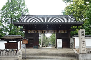 御香宮神社