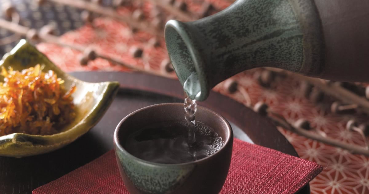 燗酒の楽しみ方 身体がポカポカあたたまる、美味しいお燗をつけるには