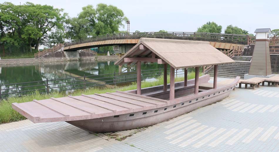 伏見はどのようにして水辺に直面する地となったのか