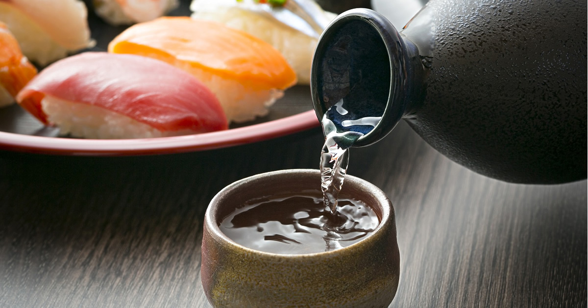 飲酒すると太りやすい と聞きますが本当ですか 酒だけでは太る要因にならない いっしょに食べる肴やカロリーの総量を考えて 知る 学ぶ お酒の博物誌 月桂冠 ホームページ 飲酒すると太りやすい と聞きますが本当ですか 酒だけでは太る要因にならない いっしょに食べる肴やカロリーの総量を考えて 知る 学ぶ お酒の博物誌 月桂冠 ホームページ