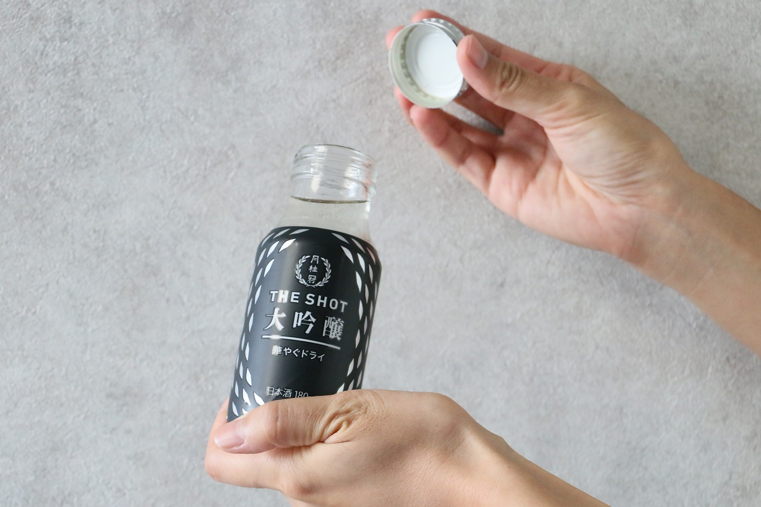 THE SHOT 鮮やかジューシー 純米 商品情報 月桂冠